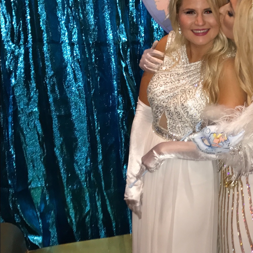 Sherri Hill White Criss Cross Beaded Gown